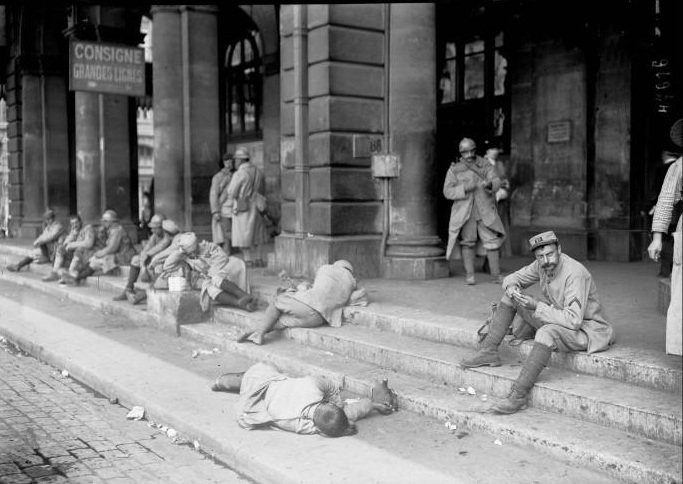 Soldiers on furlough in Paris, waiting for their transport train at the Gare de l'Est.