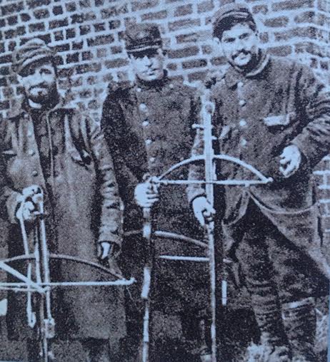 The improvised crossbows carried by these men show the desperate yet respurceful nature of the French at the start of trench warfare, ca. late 1914.