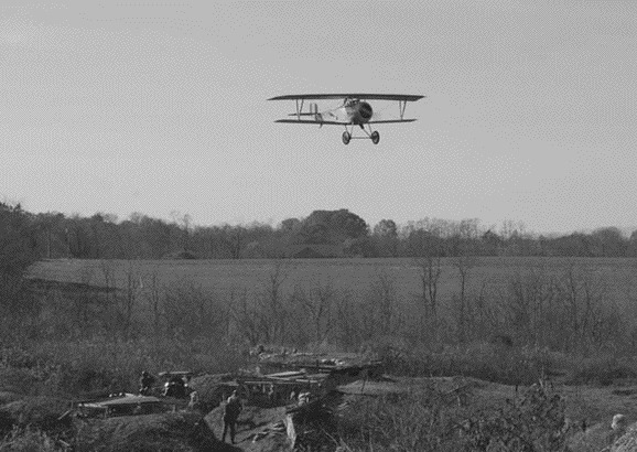The Nieuport on a bombing run over the German lines, November 2006.