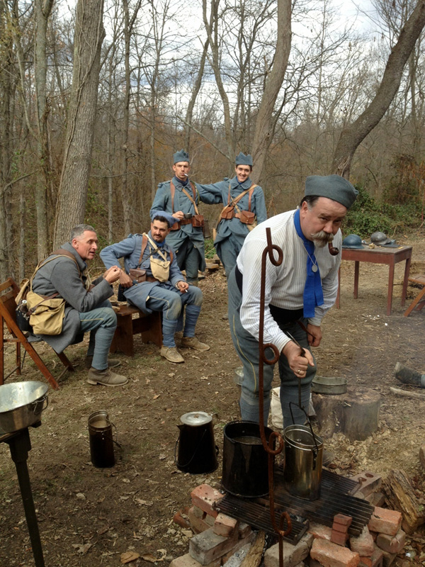Sdt. Maillard prepares the meal for a hungry set of 151 members. Newville, November 2013.
